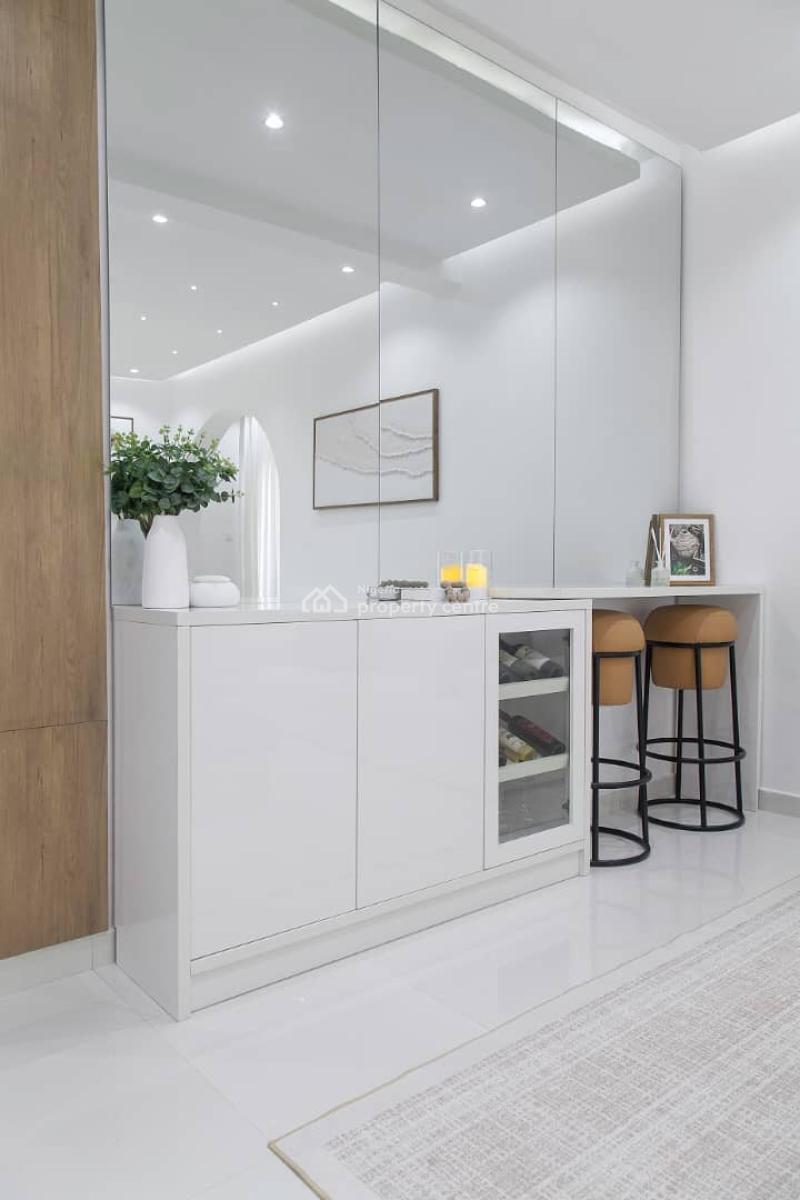 Luxury 2bedroom Apartment with Elevator and Gym, Rooftop Lounge,pool, Housekeeping, Oniru, Victoria Island (vi), Lagos, Flat / Apartment Short Let