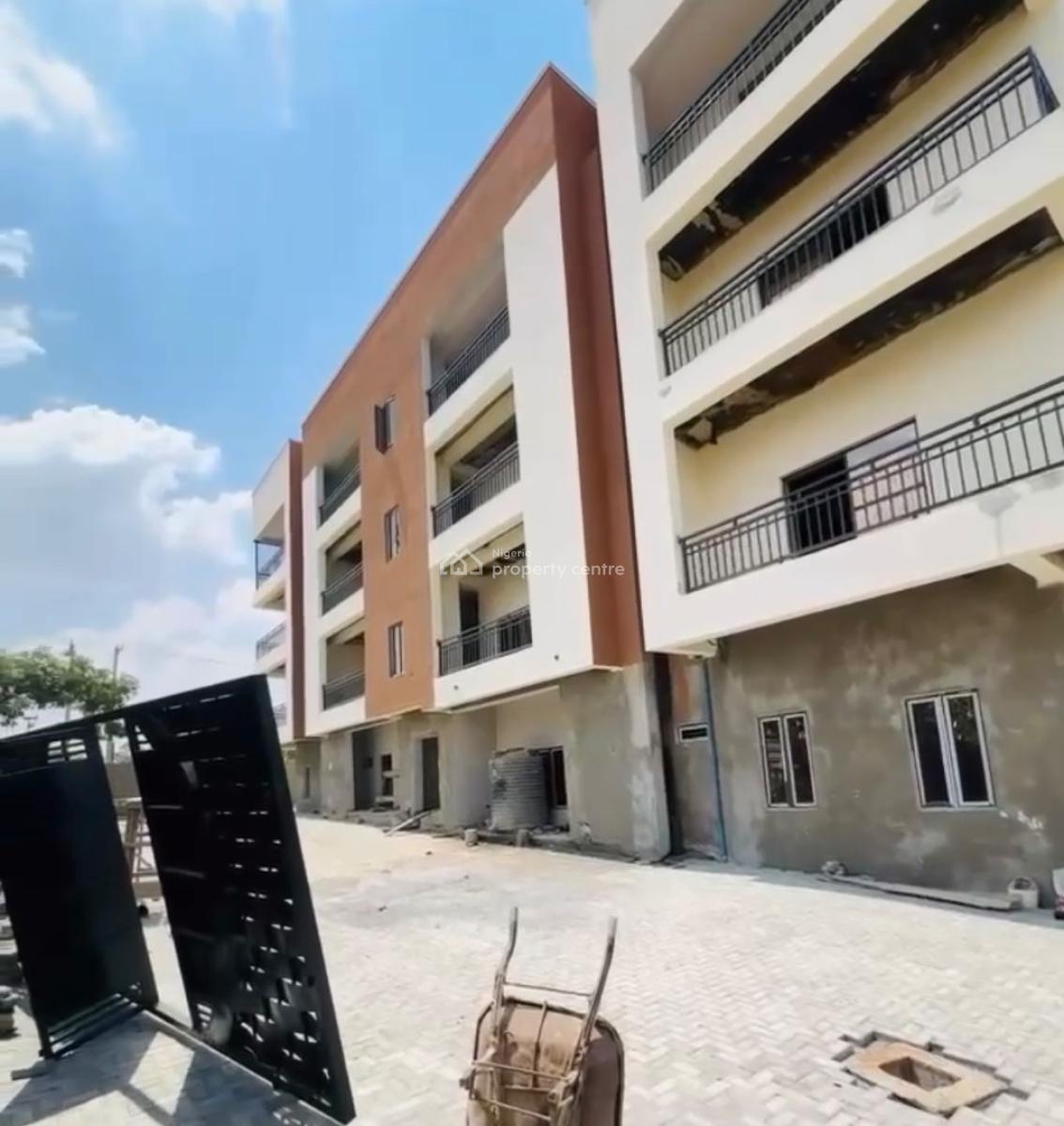 Well Spacious 3 Bedroom Flat + Bq, Kaura, Abuja, Flat / Apartment for Sale