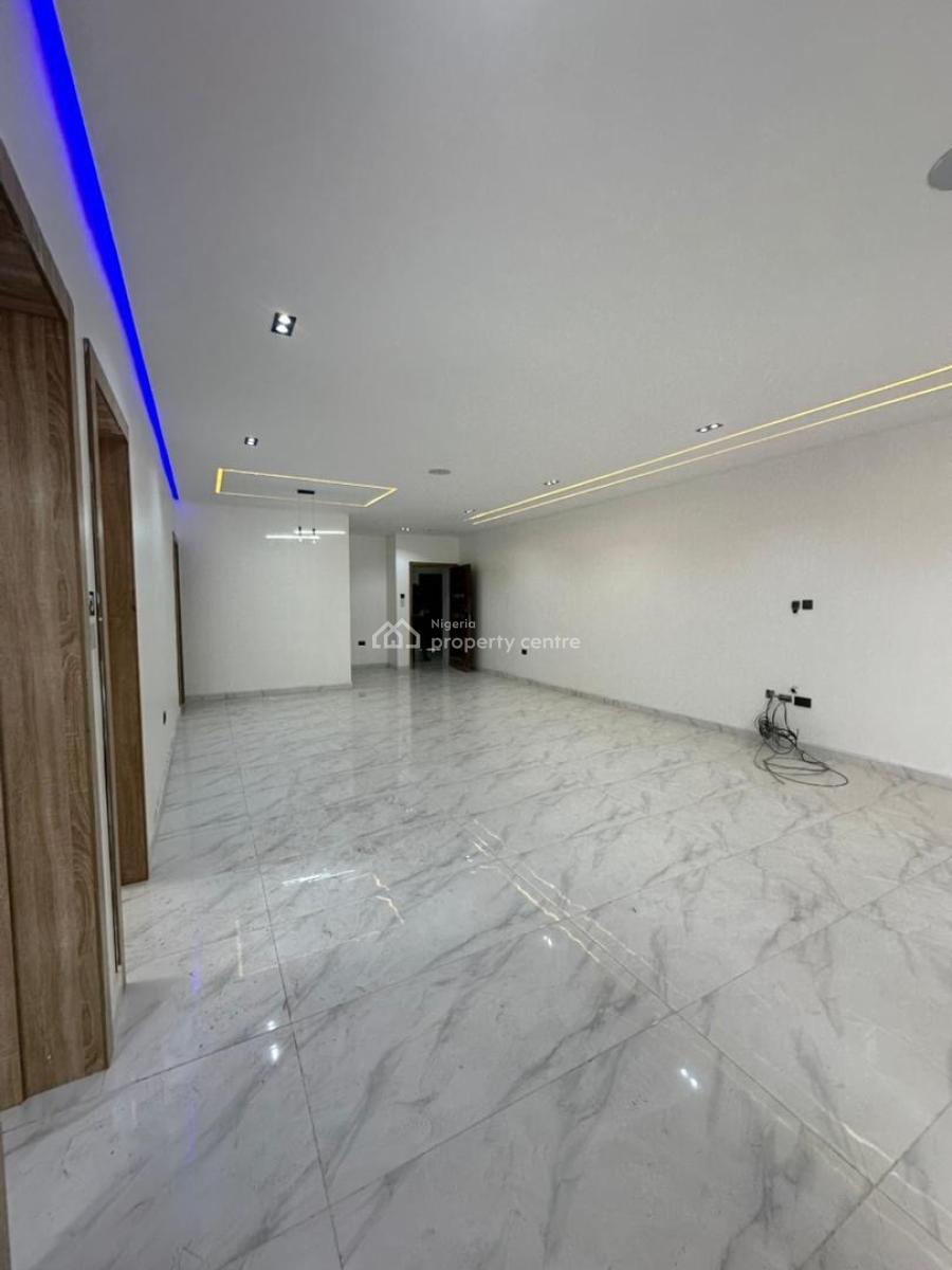 Beautifully Built 2bedroom Apartment with Swimming Pool ,gym&elevator, Lekki Phase One ,lekki ,lagos ,nigeria, Lekki Phase 1, Lekki, Lagos, Flat / Apartment for Sale