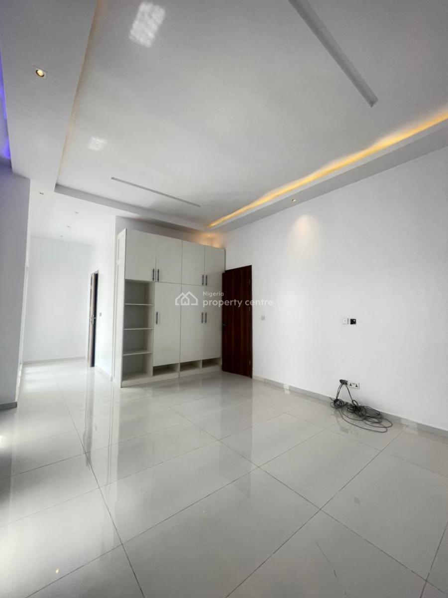 Beautiful 4 Bedroom Semi Detached Duplex with Bq in a Secured Estate, Chevron, Lekki, Lagos, Semi-detached Duplex for Sale