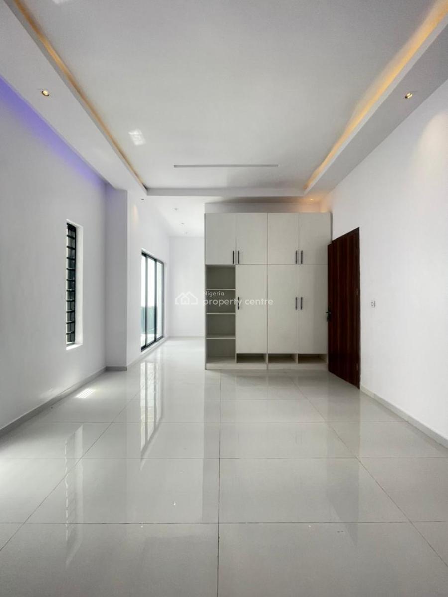 Beautiful 4 Bedroom Semi Detached Duplex with Bq in a Secured Estate, Chevron, Lekki, Lagos, Semi-detached Duplex for Sale