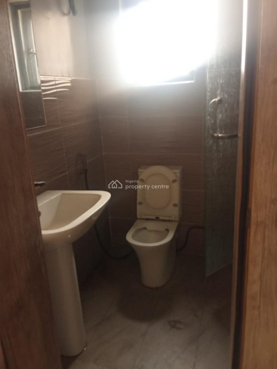 Luxury 3 Bedroom Apartment in a Secure and Well Managed Environment, Off Adetoro, Victoria Island (vi), Lagos, Flat / Apartment for Rent
