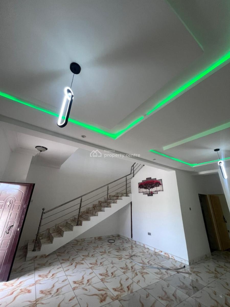 a Luxury 4bedroom Duplex, Abraham Adesunya Pepperoni Ajah, Lekki Phase 2, Lekki, Lagos, Flat / Apartment for Rent