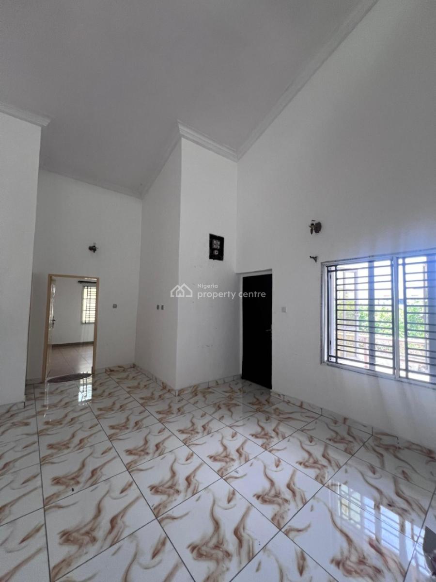 a Luxury 4bedroom Duplex, Abraham Adesunya Pepperoni Ajah, Lekki Phase 2, Lekki, Lagos, Flat / Apartment for Rent