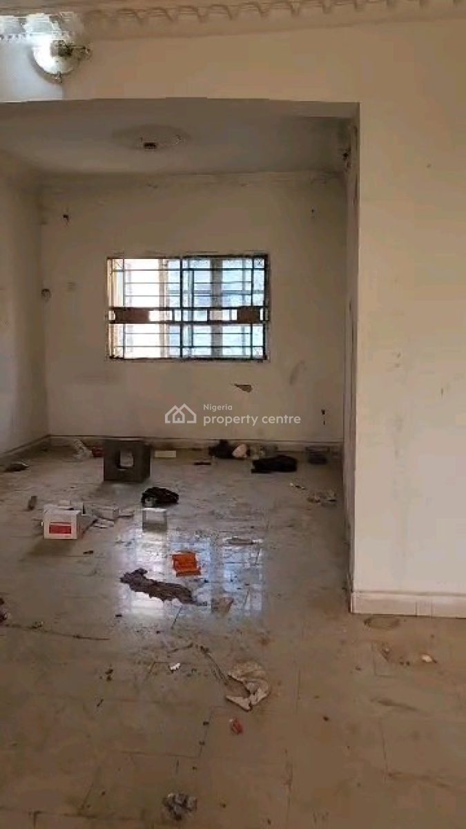 Modern 2-bedroom Flat -- Apo Legislative Quarter (1st Floor, Apo Legislative Quarters, Apo, Abuja, Flat / Apartment for Rent