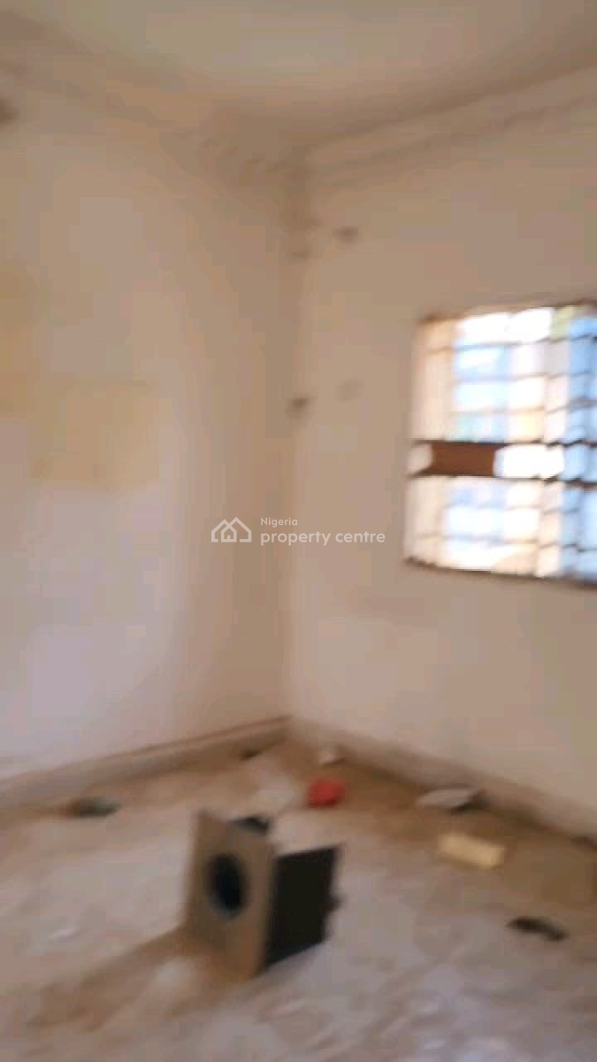 Modern 2-bedroom Flat -- Apo Legislative Quarter (1st Floor, Apo Legislative Quarters, Apo, Abuja, Flat / Apartment for Rent