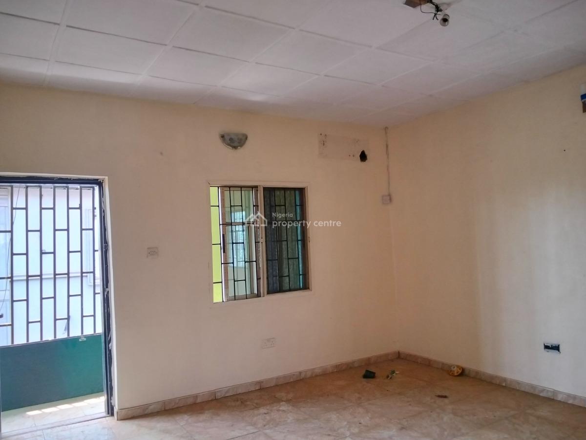 2 Bedroom Flat, Noble Golden Estate Gberigbe By One Fold Bus Stop, Ikorodu, Lagos, Flat / Apartment for Rent