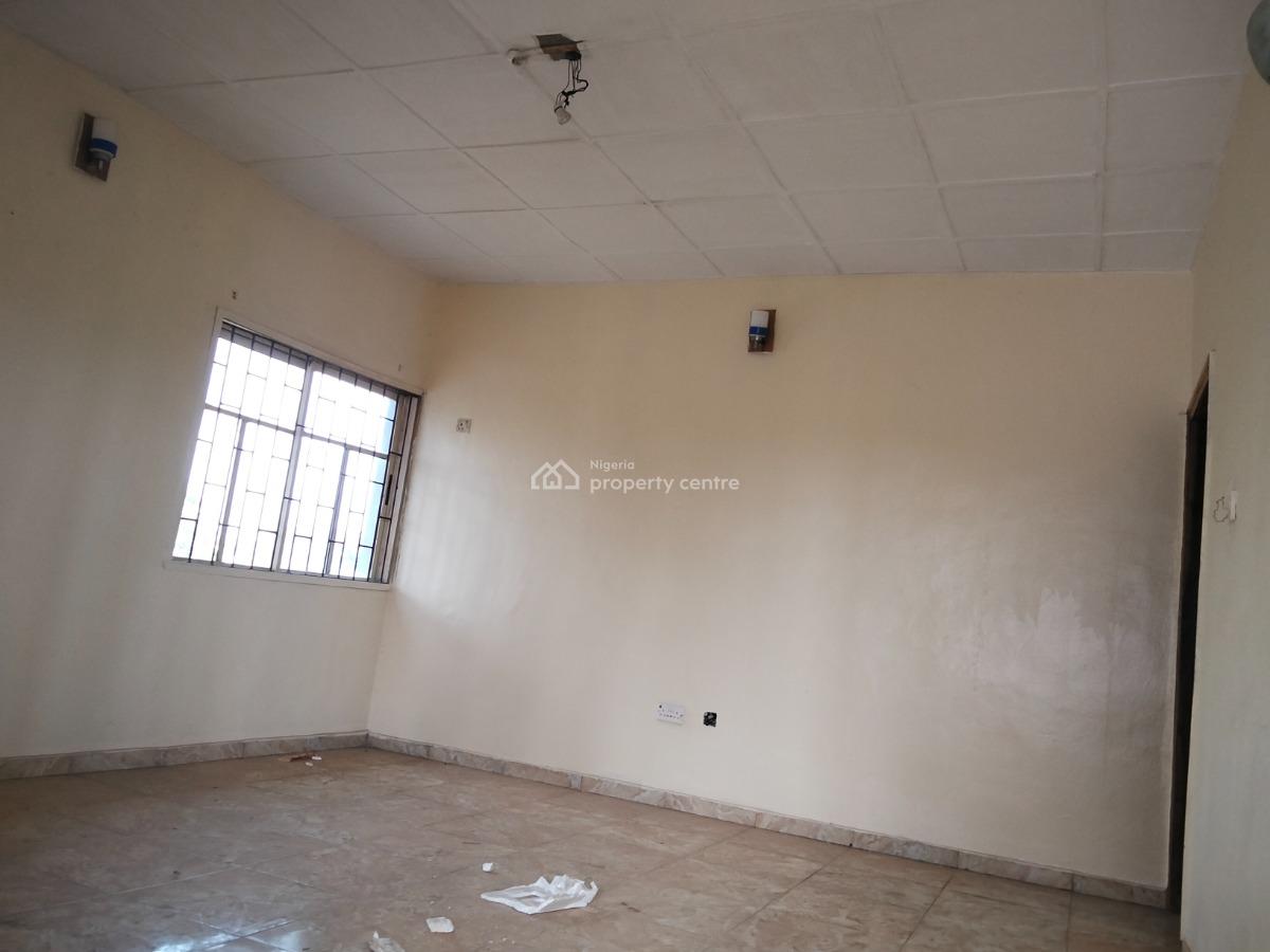 2 Bedroom Flat, Noble Golden Estate Gberigbe By One Fold Bus Stop, Ikorodu, Lagos, Flat / Apartment for Rent