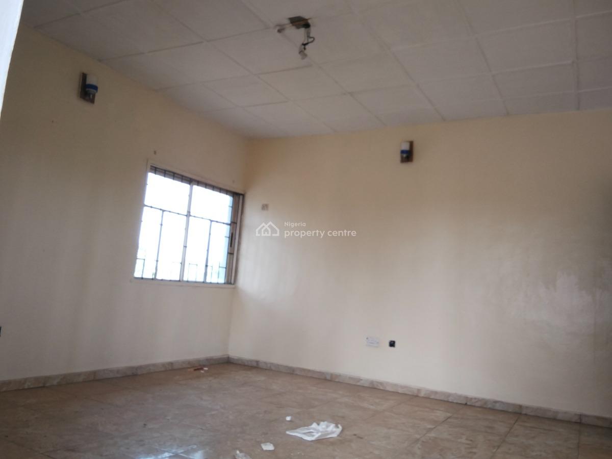 2 Bedroom Flat, Noble Golden Estate Gberigbe By One Fold Bus Stop, Ikorodu, Lagos, Flat / Apartment for Rent