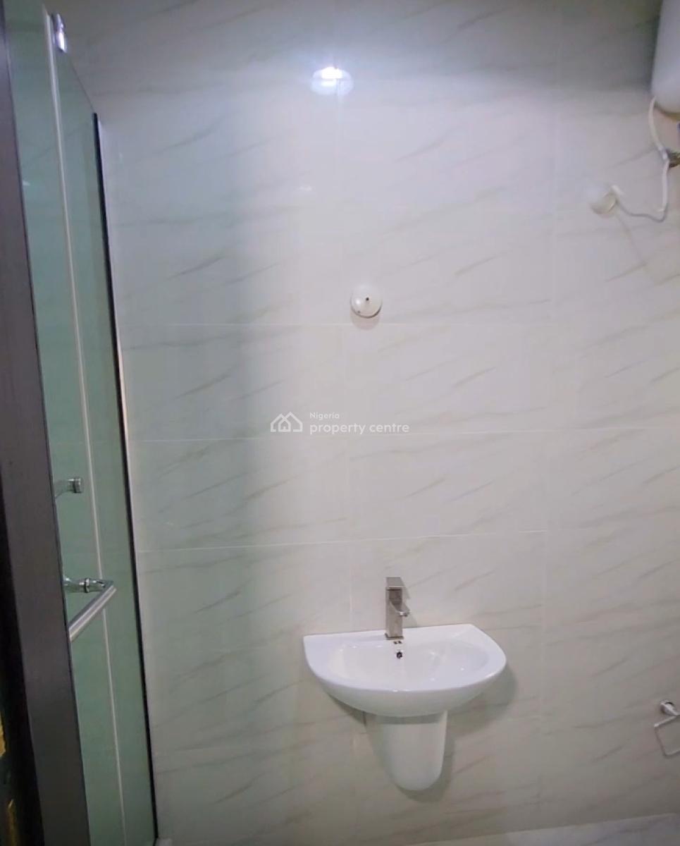 Service 2 Bedroom Apartment, Alausa, Ikeja, Lagos, Flat / Apartment for Sale