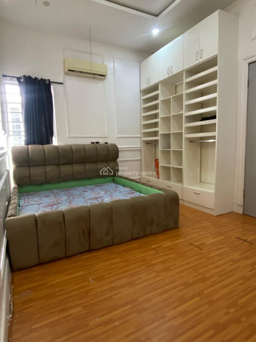 Luxury Semi Master Bedroom in Shared Apartment, Chevron, Lekki, Lagos, Self Contain (single Rooms) for Rent
