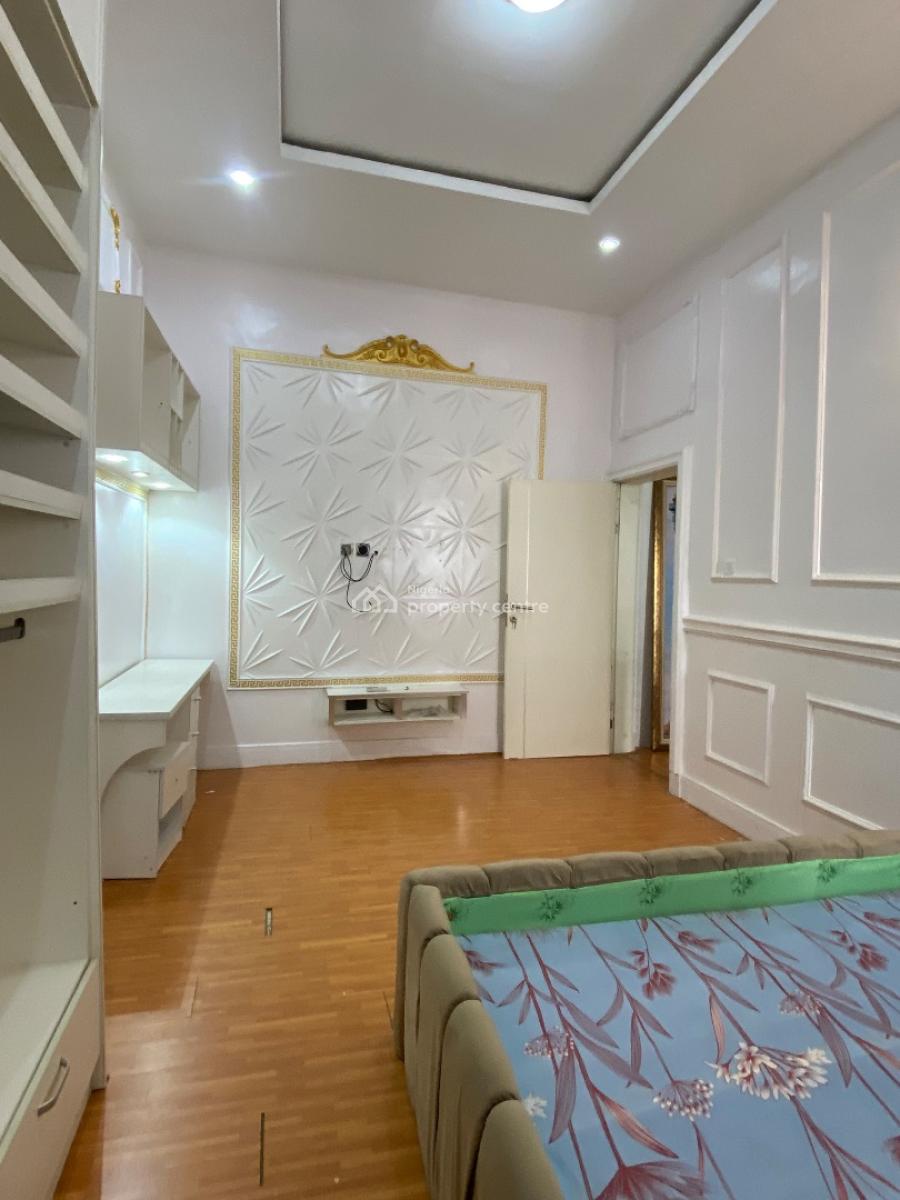 Luxury Semi Master Bedroom in Shared Apartment, Chevron, Lekki, Lagos, Self Contain (single Rooms) for Rent