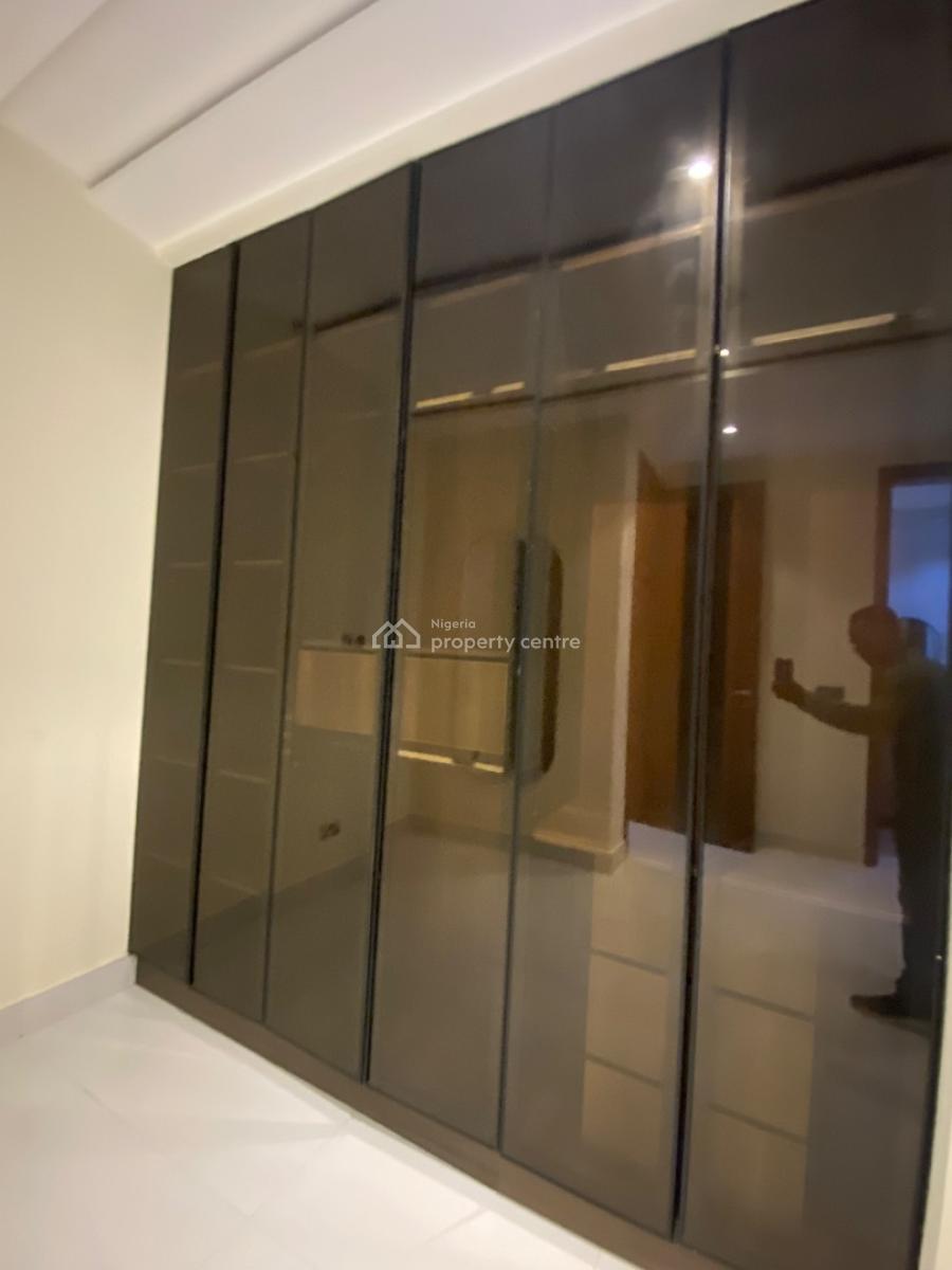 Newly Elegant /luxury 3 Bedroom Flat with Bq, Ikoyi Lagos , in a Serene Location, Ikoyi, Lagos, Flat / Apartment for Rent