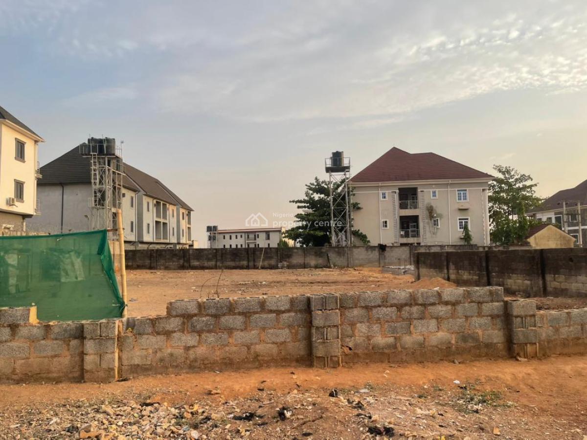 Nice Flat Land in a Good Location in The Hear of Jahi Abuja, Jahi, Abuja, Residential Land for Sale