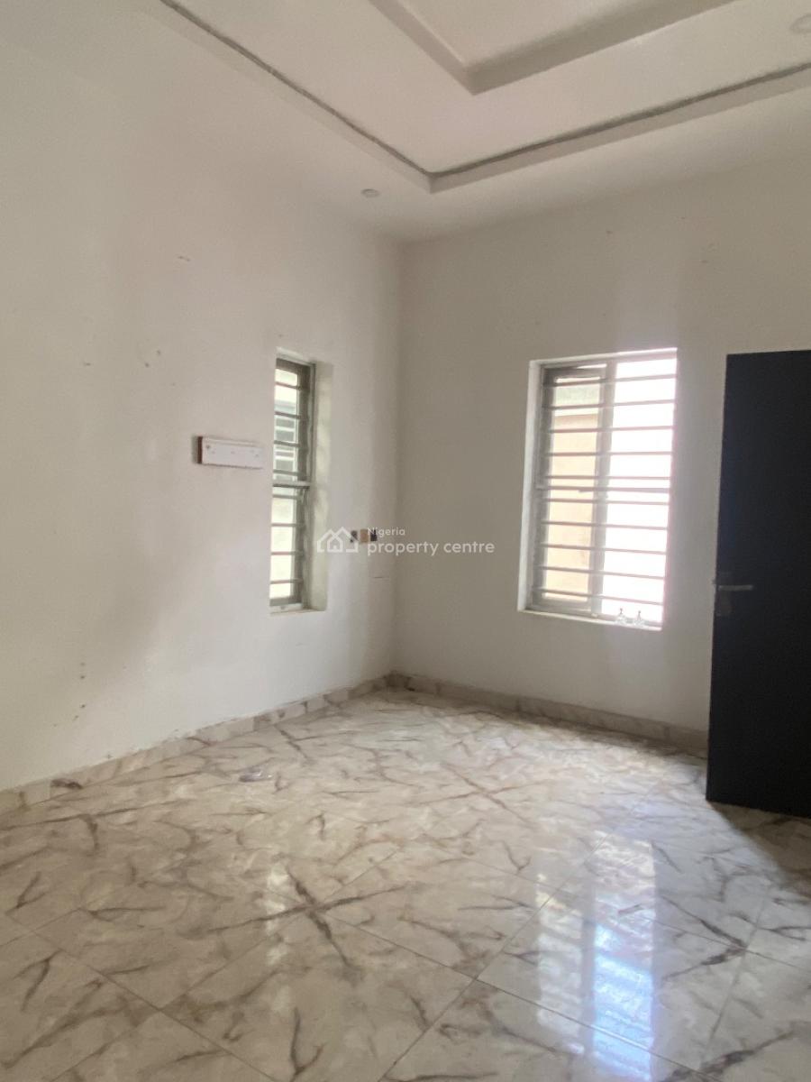 Luxury Spacious One Room Shared Apartment, Chevron , in a Serene  Estate , Flood Free, Lekki, Lagos, Self Contain (single Rooms) for Rent