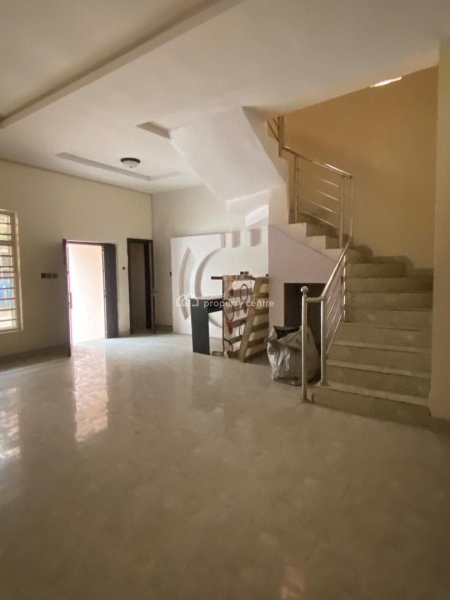 Luxury 4 Bedroom Terraced Duplex in a Beautiful Estate, Chevron , 4 Bedroom Terrace Duplex Inside a Beautiful Estate, Lekki, Lagos, Terraced Duplex for Rent