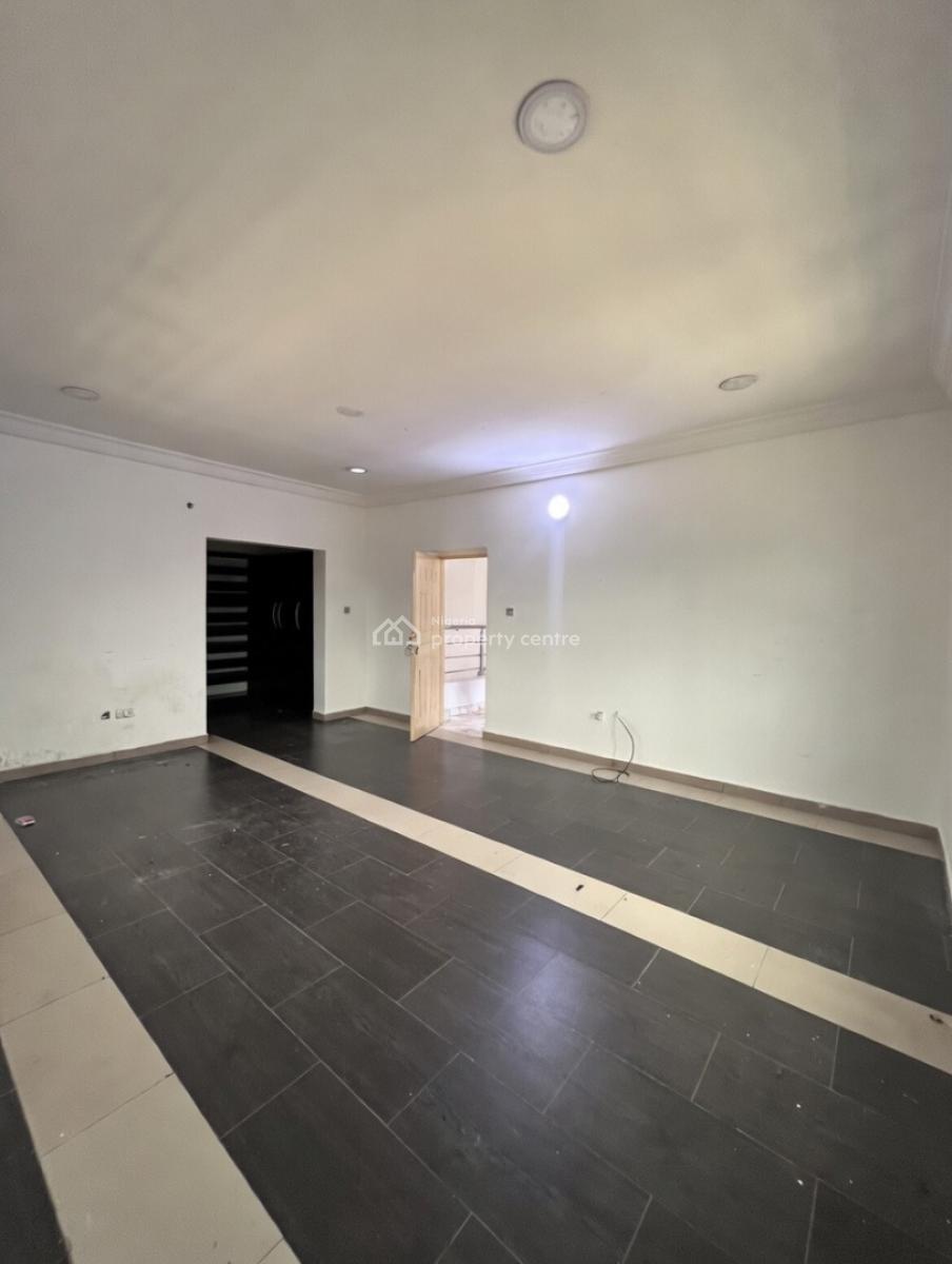 a Standard 4bedroom Duplex, Abraham Adesanya Ajah, Lekki Phase 2, Lekki, Lagos, Terraced Duplex for Rent