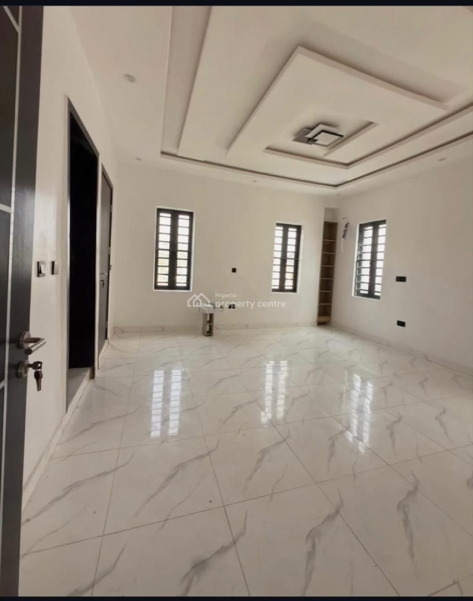 4 Bedroom House with a Bq, Magodo, Gra Phase 1, Magodo, Lagos, Detached Duplex for Sale