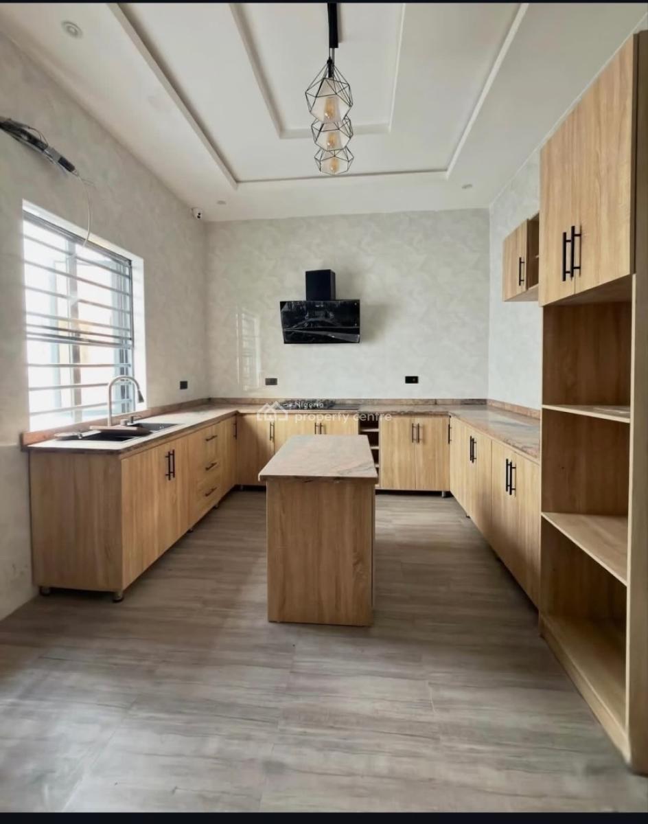 4 Bedroom House with a Bq, Magodo, Gra Phase 1, Magodo, Lagos, Detached Duplex for Sale