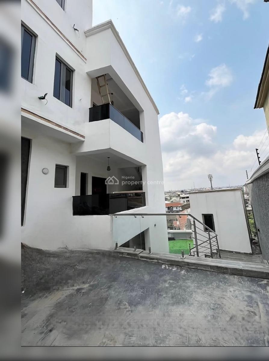2 Bedroom Spacious Apartment, Ogudu, Gra, Ogudu, Lagos, Block of Flats for Sale