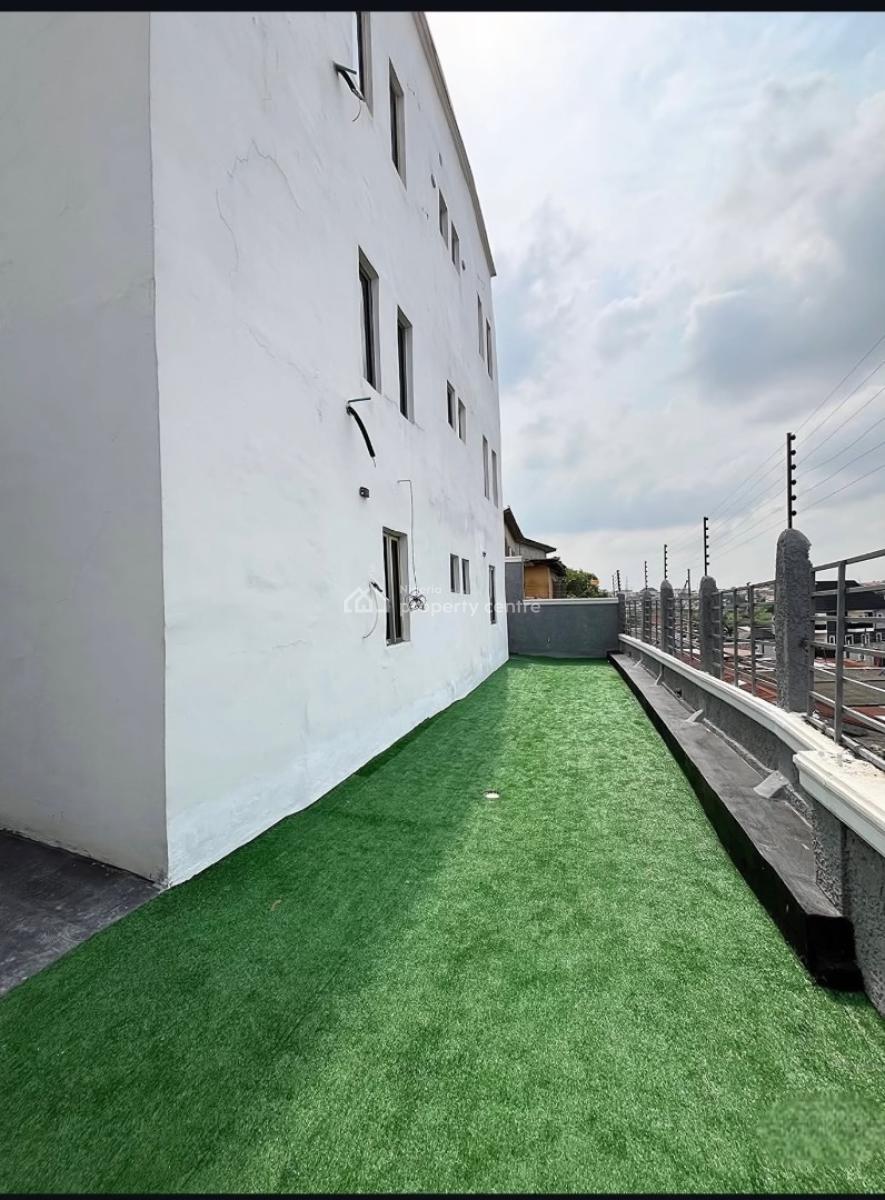 2 Bedroom Spacious Apartment, Ogudu, Gra, Ogudu, Lagos, Block of Flats for Sale