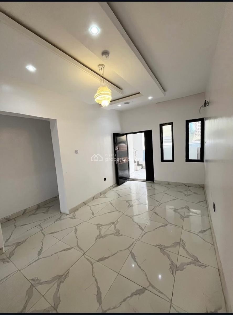 2 Bedroom Spacious Apartment, Ogudu, Gra, Ogudu, Lagos, Block of Flats for Sale