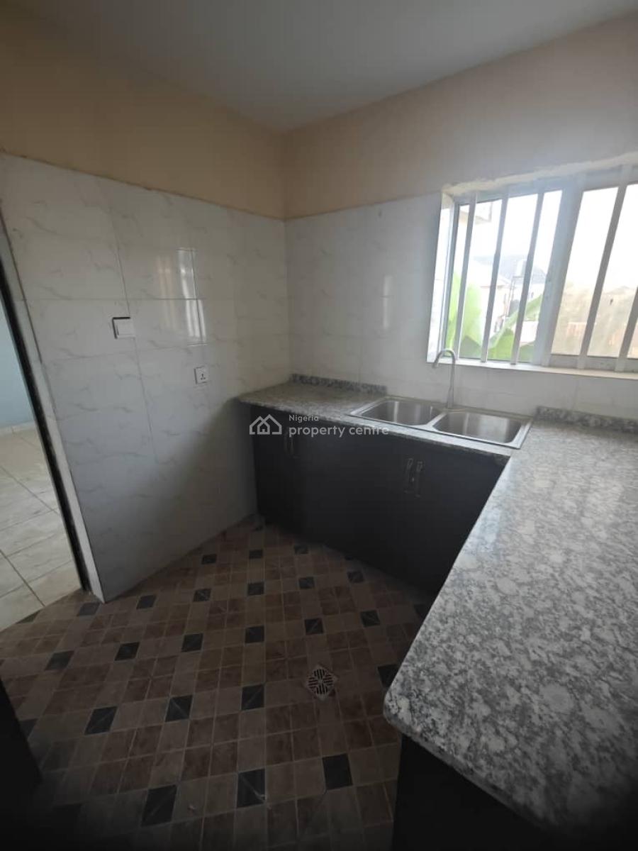 Newly 2 Bedroom Apartment, Mobile Road Ajah Ilaje, Ilaje, Ajah, Lagos, Flat / Apartment for Rent