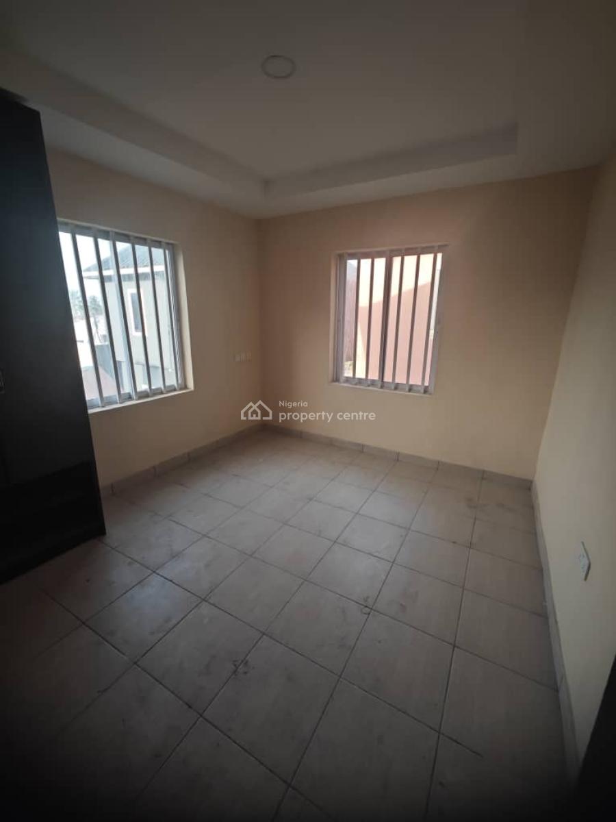 Newly 2 Bedroom Apartment, Mobile Road Ajah Ilaje, Ilaje, Ajah, Lagos, Flat / Apartment for Rent