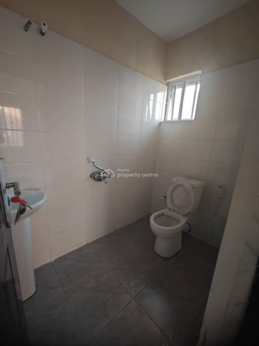 Newly 2 Bedroom Apartment, Mobile Road Ajah Ilaje, Ilaje, Ajah, Lagos, Flat / Apartment for Rent
