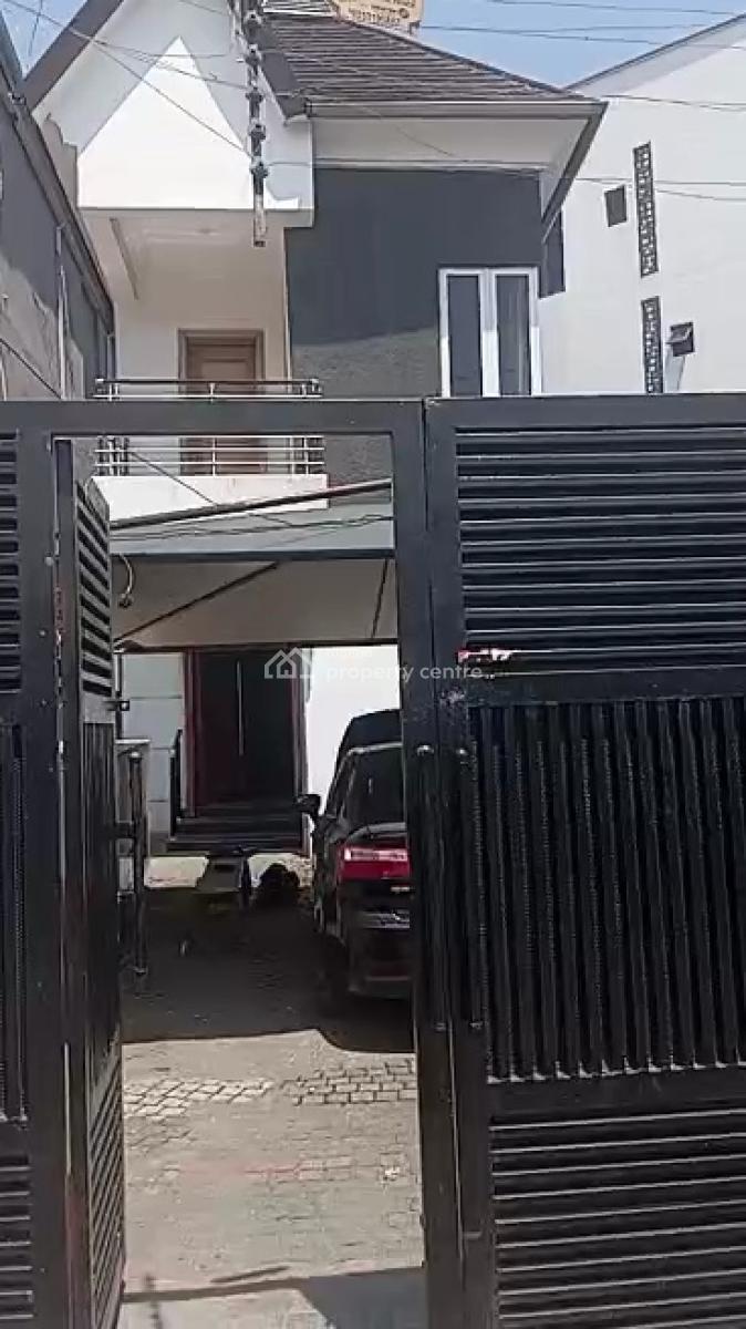 Lovely 4 Bedroom Fully Detached Duplex with Bq, Off Admiralty Way, Lekki Phase 1, Lekki, Lagos, Office Space for Rent