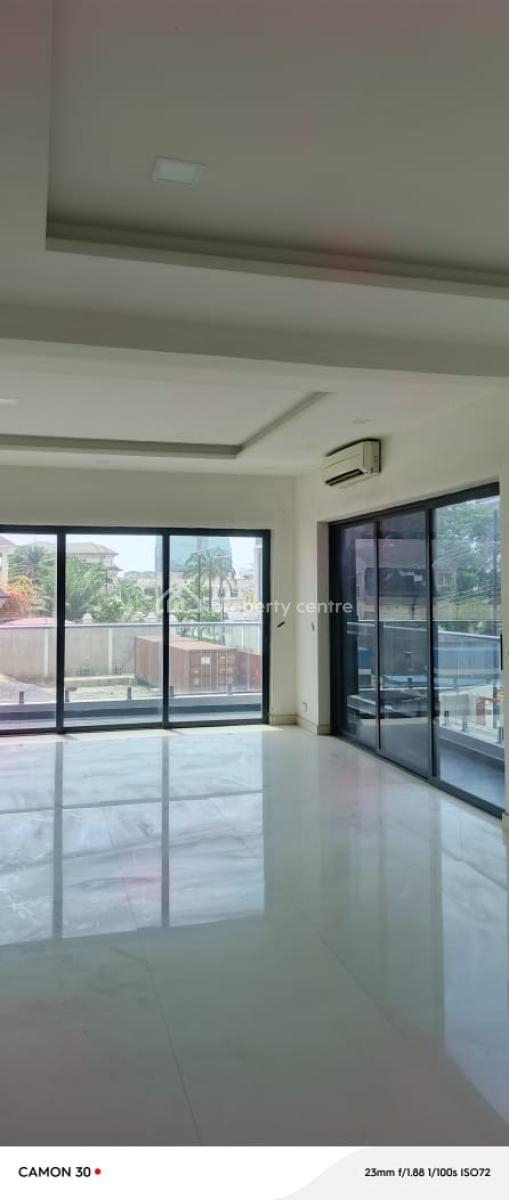 4 Bedroom Terrace with Bq, Elevator and Open Terrace, Off Queens Drive, Ikoyi, Lagos, Terraced Duplex for Sale