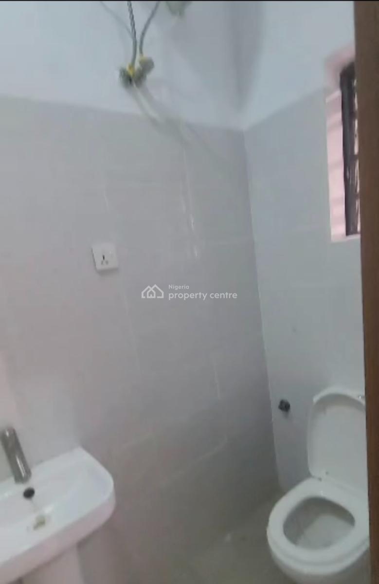 Newly Built 2 & 3 Bedroom Apartments in Lekki 1, Serine Neighborhood Lekki Phase 1, Lekki Phase 1, Lekki, Lagos, Flat / Apartment for Rent