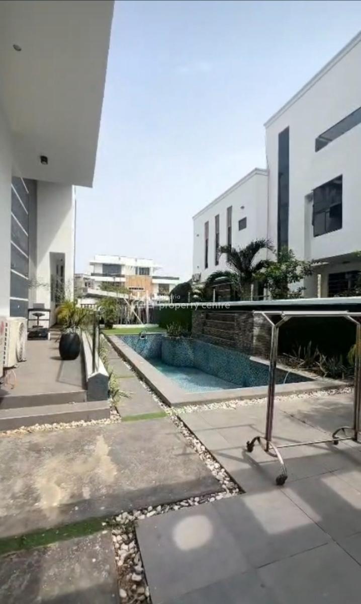 Well Built and Furnished 5 Bedroom Fully Detached House on a 1000sqm, Osapa, Lekki, Lagos, Detached Duplex for Sale