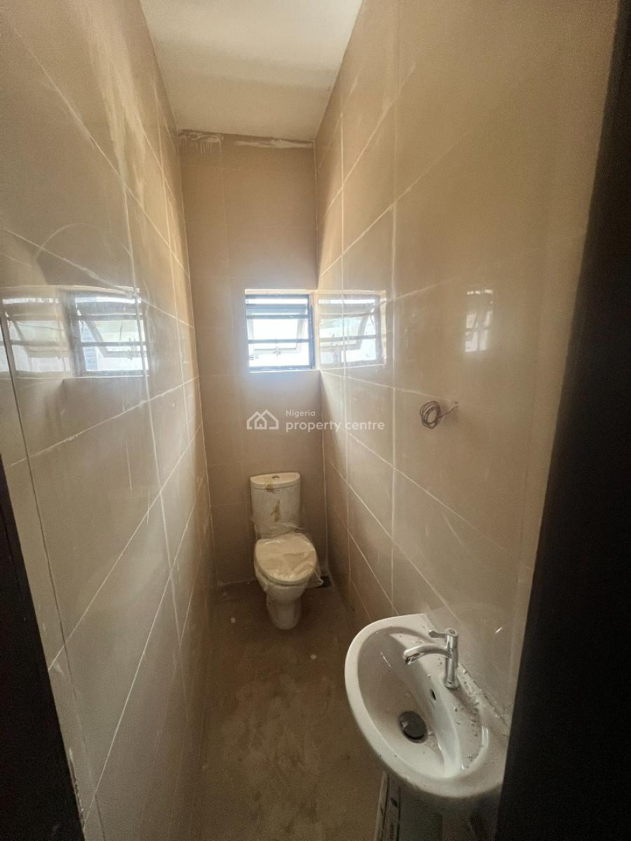 3-bedroom Flats with Maids Room, Ikeja, Lagos, Flat / Apartment for Sale