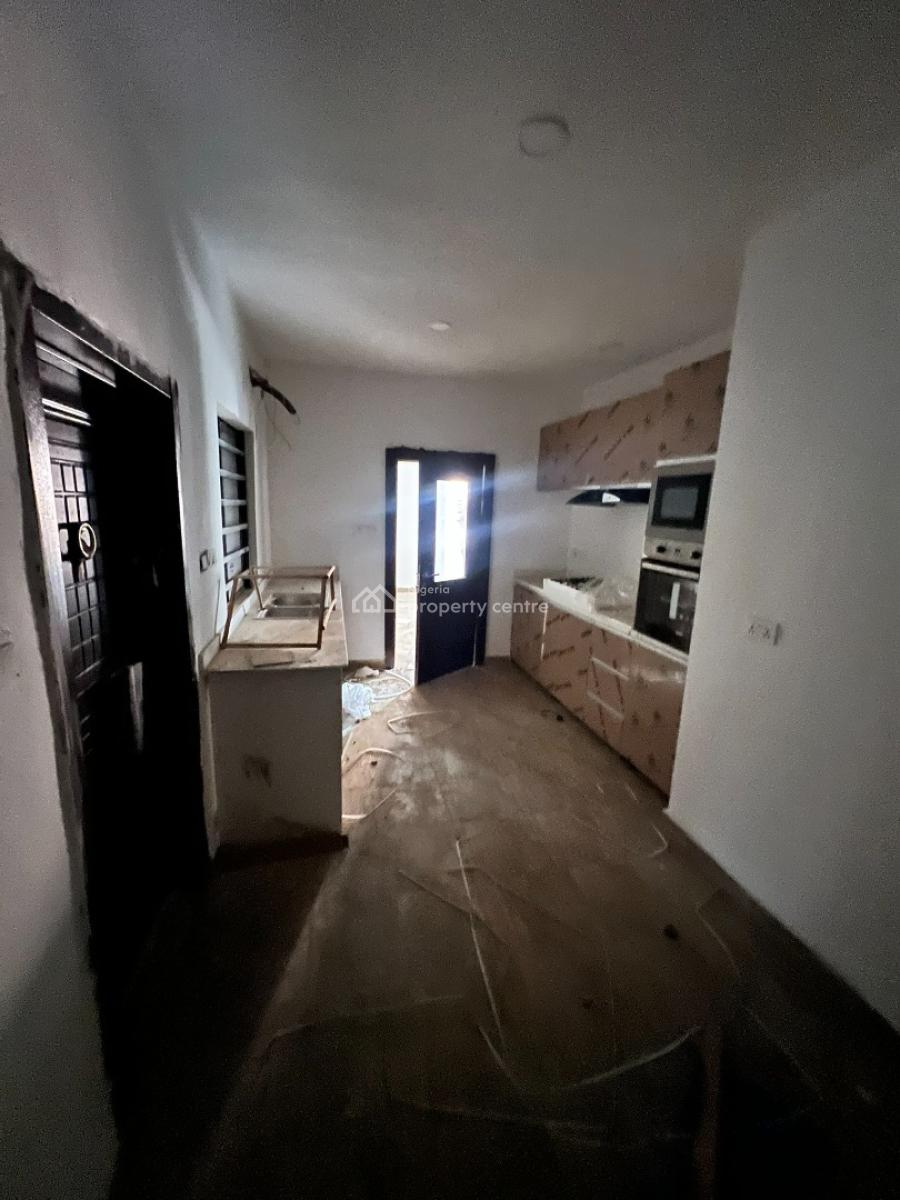 3-bedroom Flats with Maids Room, Ikeja, Lagos, Flat / Apartment for Sale