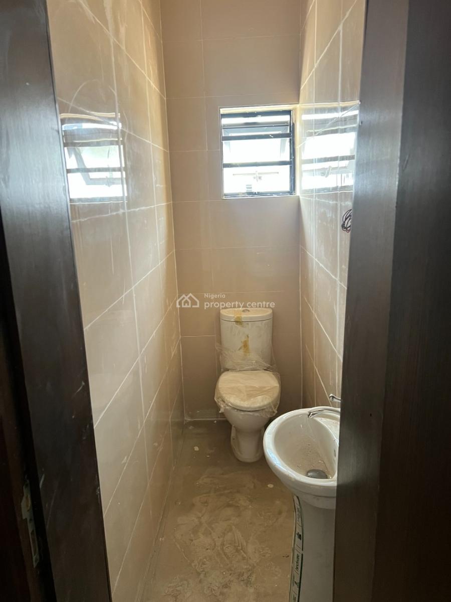 3-bedroom Flats with Maids Room, Ikeja, Lagos, Flat / Apartment for Sale