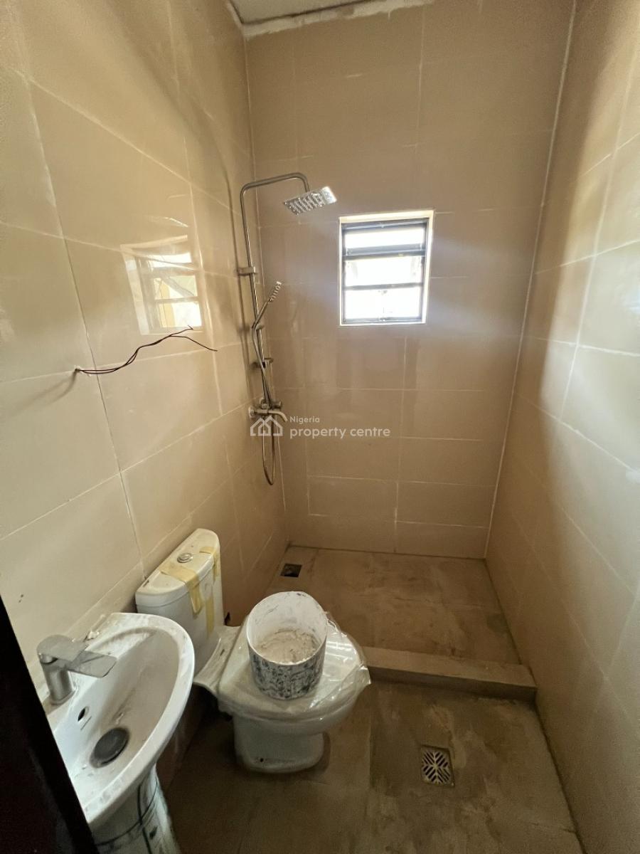 3-bedroom Flats with Maids Room, Ikeja, Lagos, Flat / Apartment for Sale