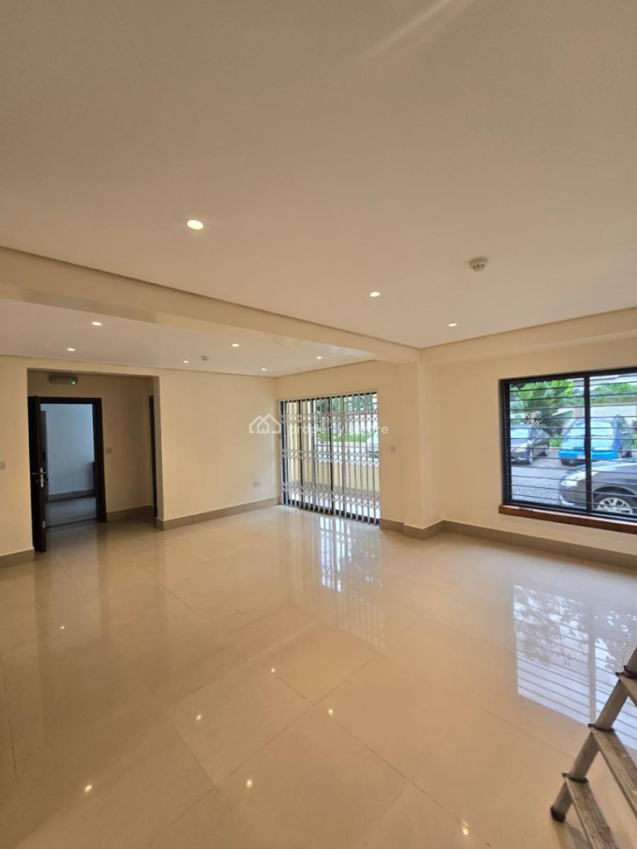 Well Finished Serviced 2 Bedroom Flat with a Room Bq, Old Ikoyi, Ikoyi, Lagos, Flat / Apartment for Rent