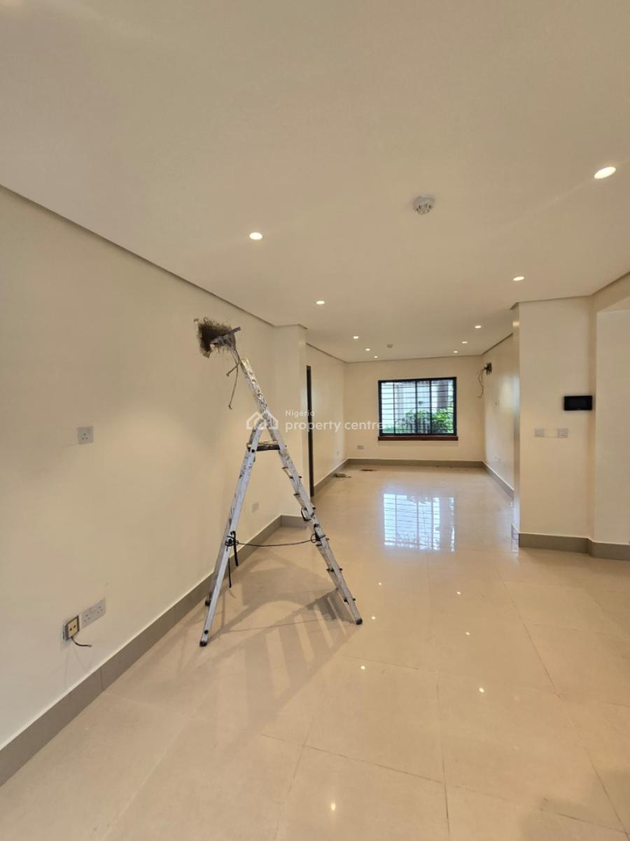 Well Finished Serviced 2 Bedroom Flat with a Room Bq, Old Ikoyi, Ikoyi, Lagos, Flat / Apartment for Rent