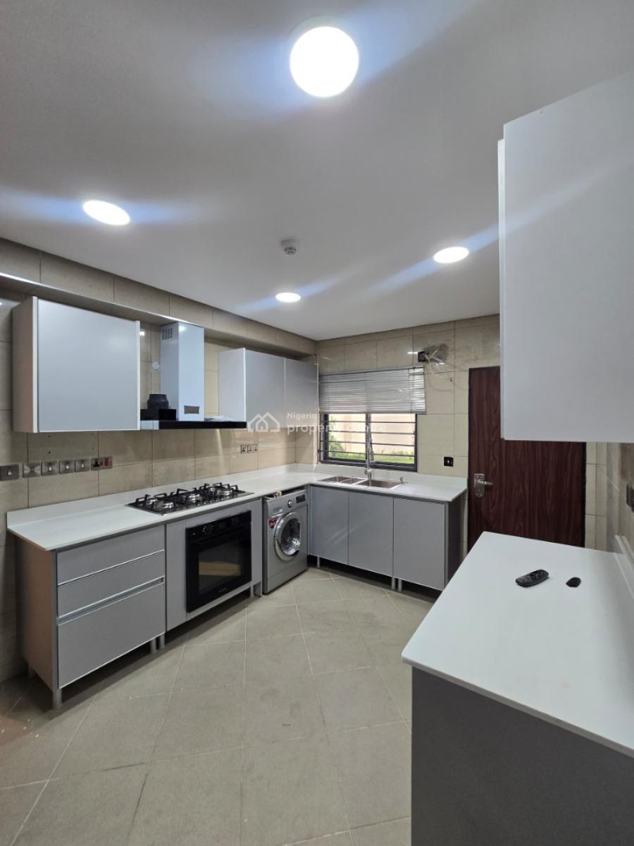 Well Finished Serviced 2 Bedroom Flat with a Room Bq, Old Ikoyi, Ikoyi, Lagos, Flat / Apartment for Rent