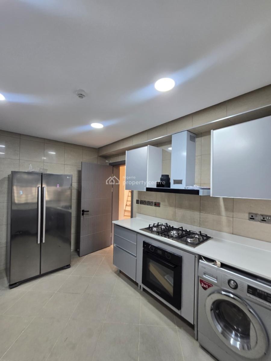 Well Finished Serviced 2 Bedroom Flat with a Room Bq, Old Ikoyi, Ikoyi, Lagos, Flat / Apartment for Rent