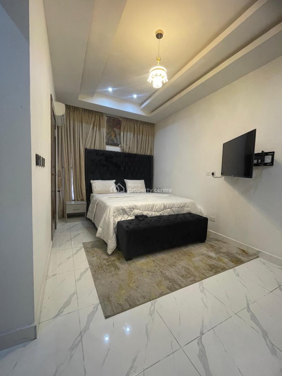 Luxury Cozy Unfurnished 2bedroom Flat, Main Lekki Phase 1, Lekki Phase 1, Lekki, Lagos, Flat / Apartment for Rent