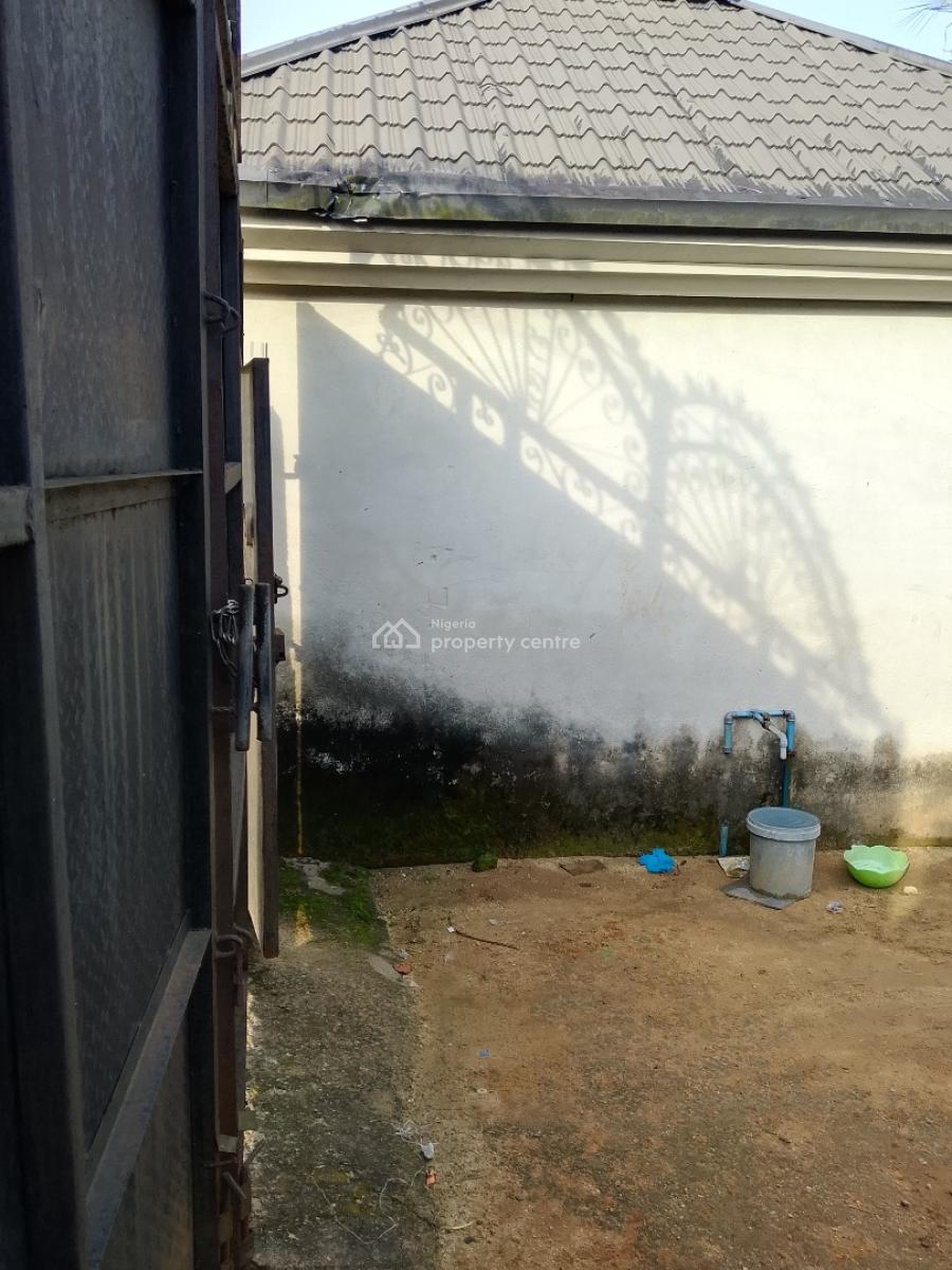 Standard 3 Bedroom Bungalow Wt Shops, After The Flyover/bridge, Eneka, Port Harcourt, Rivers, Detached Bungalow for Sale