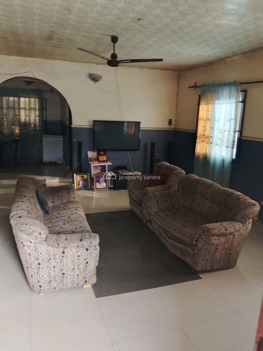 Standard 3 Bedroom Bungalow Wt Shops, After The Flyover/bridge, Eneka, Port Harcourt, Rivers, Detached Bungalow for Sale