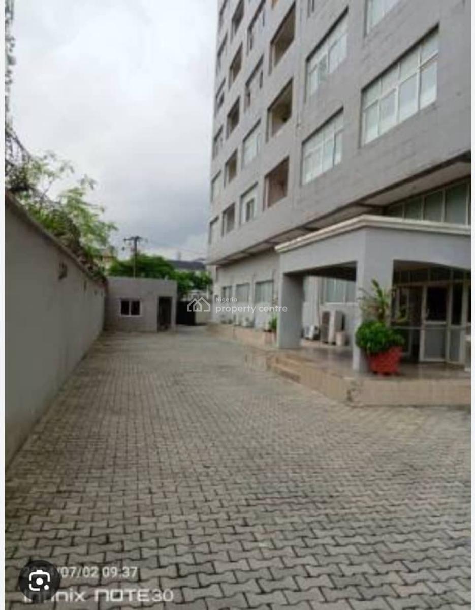 250-beds 7-floors Hospital on  2,704.728sqm Land, Facing Two Streets, Oniru, Victoria Island (vi), Lagos, Hotel / Guest House for Sale