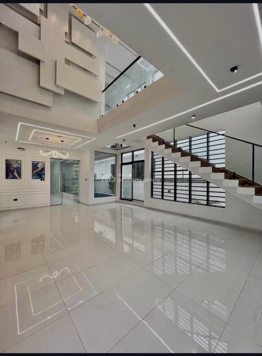 5 Bedroom Stunning House with a Pool and Bq, Chevron Lekki Lagos, Lekki, Lagos, Detached Duplex for Sale