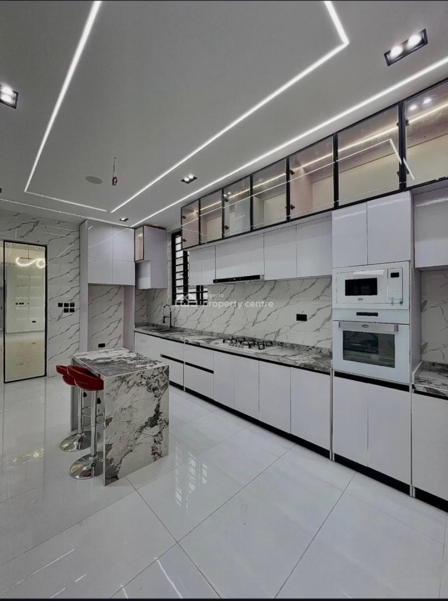 5 Bedroom Stunning House with a Pool and Bq, Chevron Lekki Lagos, Lekki, Lagos, Detached Duplex for Sale