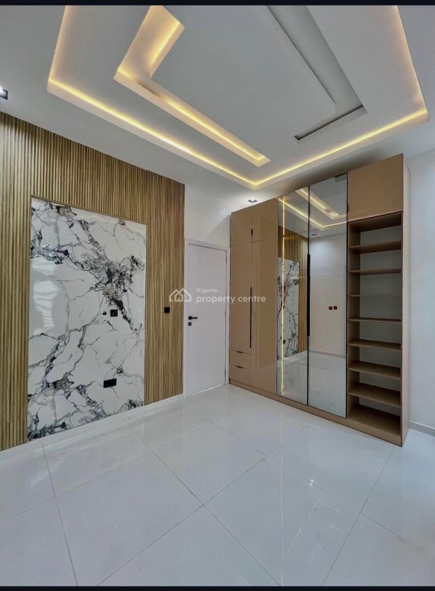 5 Bedroom Stunning House with a Pool and Bq, Chevron Lekki Lagos, Lekki, Lagos, Detached Duplex for Sale