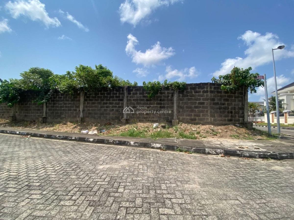 Premium Residential Development Land in a Well Paved Rd Access in Bana, Banana Island, Ikoyi, Lagos, Residential Land for Sale