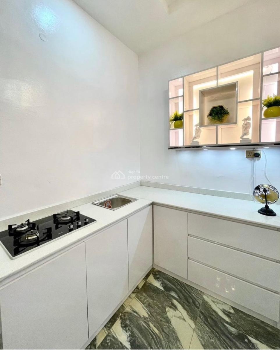 Luxurious Studio Apartment in a Secured Gated Estate, Lekki, Lagos, Self Contain (single Rooms) for Rent